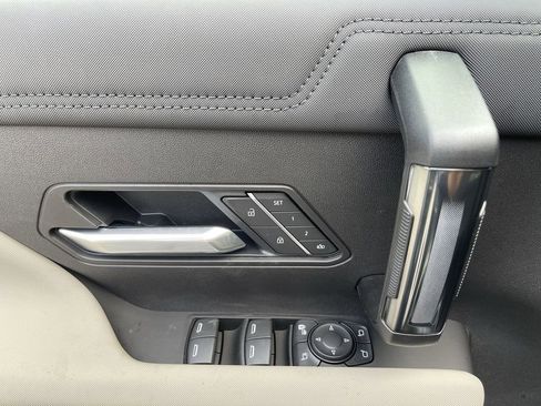 New 2026 GMC Hummer EV SUV image 23