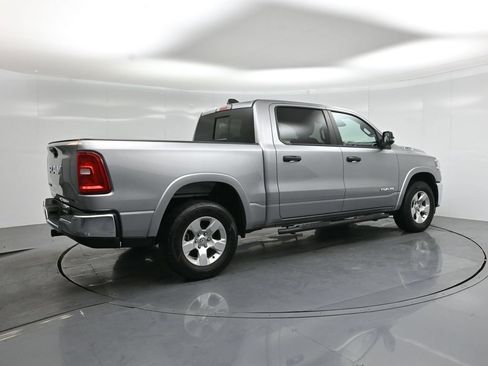 Used 2025 RAM 1500 2WD Crew Cab image 23