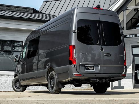 New 2025 Mercedes-Benz Sprinter 2500 image 2