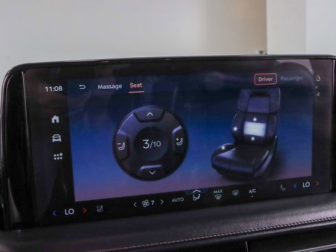 Used 2025 Lincoln Aviator Reserve w/ Equipment Group 201A AWD/4WD image 20