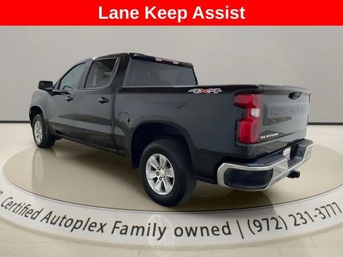 Used 2025 Chevrolet Silverado 1500 LT AWD/4WD image 3