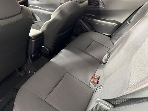 Used 2026 Toyota Prius Plug-In Hybrid image 11