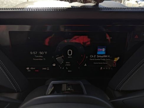 New 2026 GMC Yukon XL Denali image 2