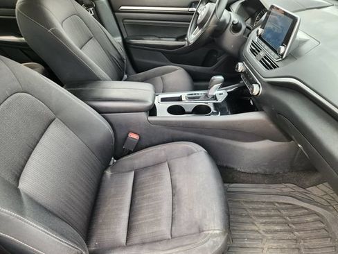 Used 2021 Nissan Altima 2.5 SV FWD image 13