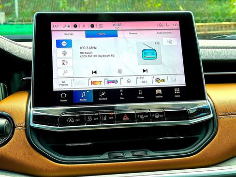 Used 2024 Jeep Compass Limited w/ Elite Group image 12