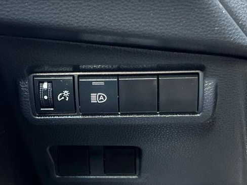 Certified 2022 Toyota Corolla Cross LE FWD image 30