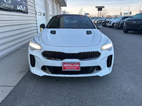 Used 2022 Kia Stinger GT-Line w/ Sun & Sound Package image 2