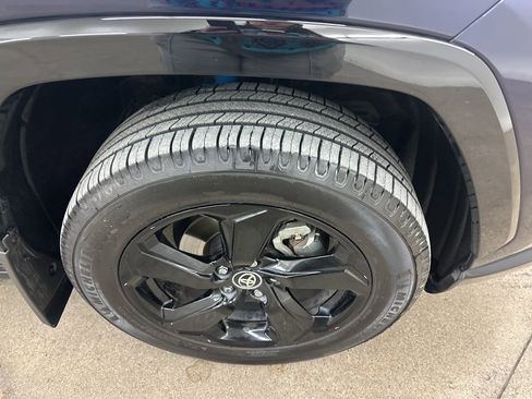 Used 2020 Toyota RAV4 XSE image 14