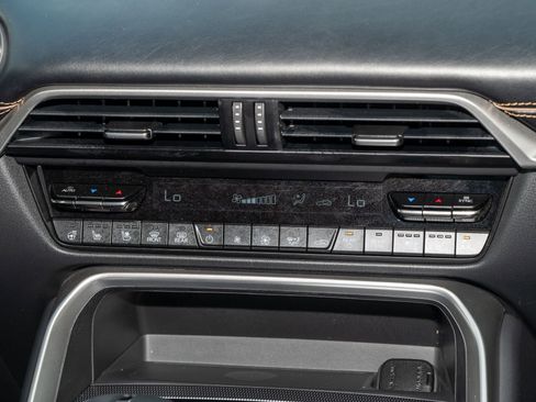 Used 2025 MAZDA CX-90 3.3 Turbo S w/ Premium Package image 21