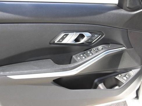 Used 2022 BMW 330e w/ Convenience Package RWD image 11