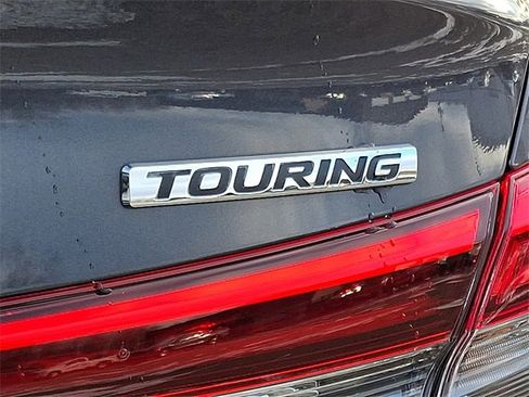 Used 2024 Honda Civic Touring image 31