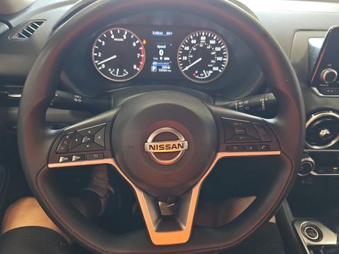 Used 2020 Nissan Sentra S FWD image 5