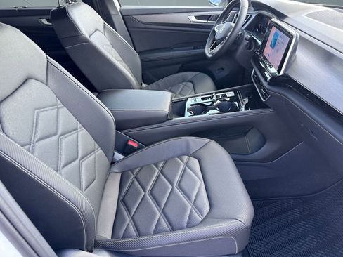 New 2026 Volkswagen Atlas Cross Sport SE image 22