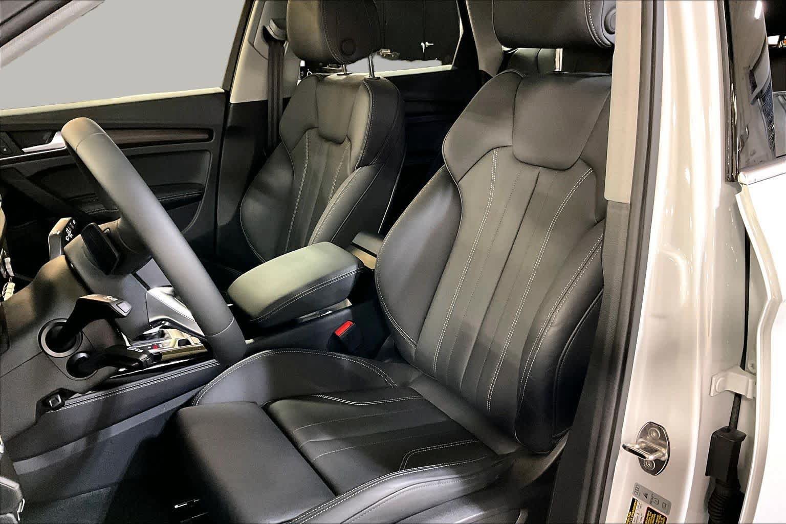 Certified 2024 Audi Q5 2.0T Premium Plus AWD/4WD image 8