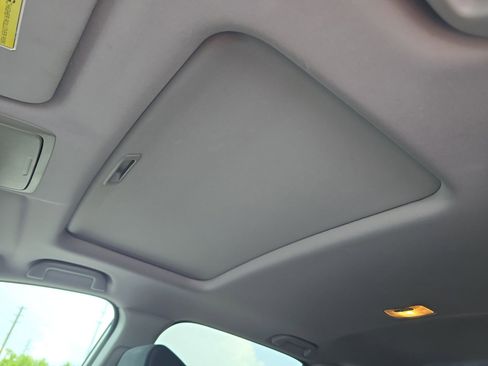 Used 2018 Honda CR-V EX image 17