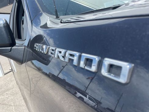 Used 2023 Chevrolet Silverado 1500 LT image 14