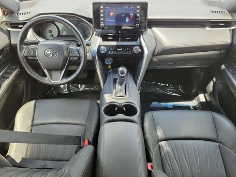 Used 2021 Toyota Venza XLE AWD/4WD image 10