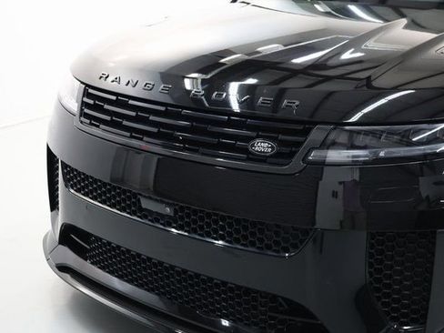 Used 2024 Land Rover Range Rover Sport AWD/4WD image 62