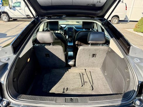 Used 2015 Chevrolet Volt Premium w/ Premium Trim Package image 20