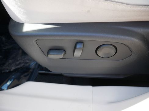 Used 2021 Buick Envision Essence AWD/4WD image 14