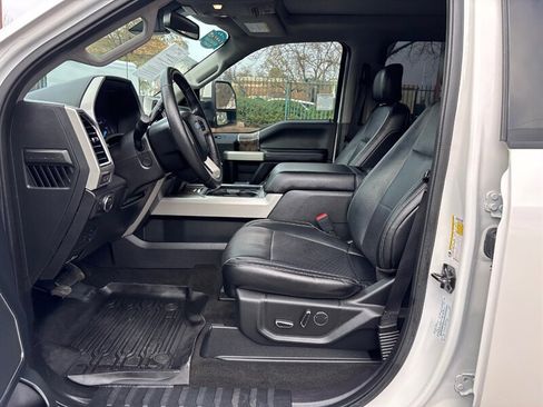 Used 2018 Ford F250 Lariat w/ Lariat Ultimate Package image 14