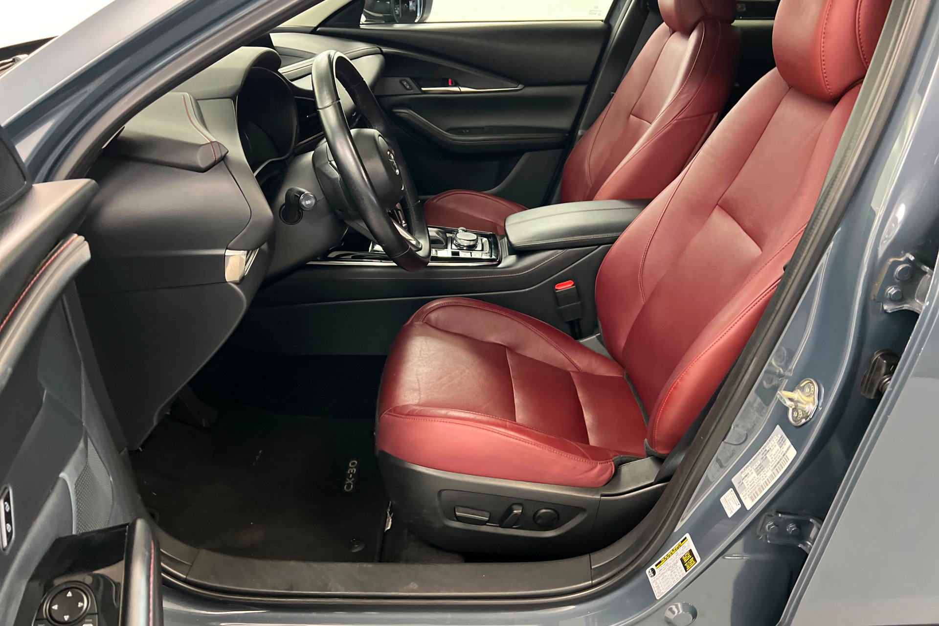 Used 2025 MAZDA CX-30 AWD 2.5 S w/ Preferred Package image 18