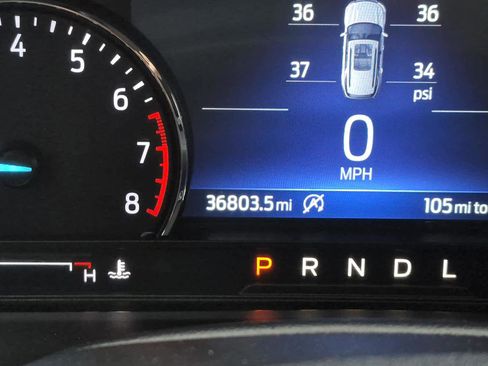 Used 2023 Ford Explorer XLT w/ Equipment Group 202A image 24