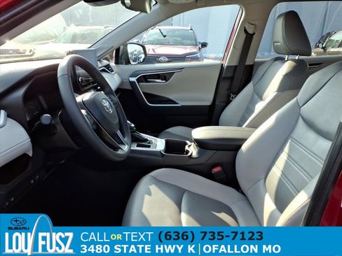 Used 2024 Toyota RAV4 Limited image 24