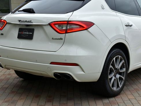 Used 2019 Maserati Levante S image 13