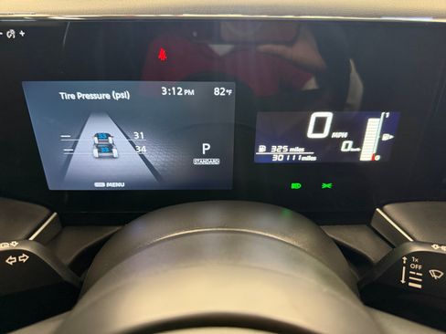 Used 2025 Nissan Kicks S FWD image 20