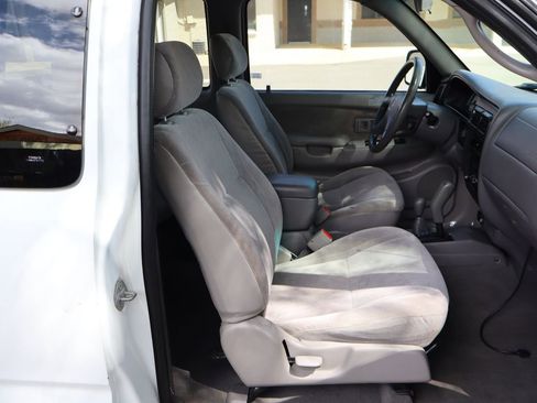 Used 2001 Toyota Tacoma 4x4 Xtracab V6 image 21