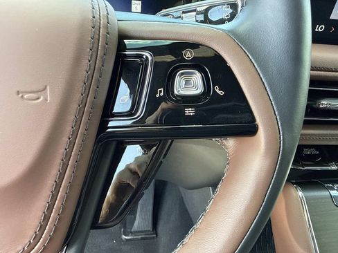 New 2026 Lincoln Aviator Reserve AWD/4WD image 30