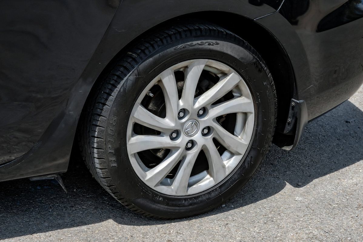 Used 2012 MAZDA MAZDA3 i Grand Touring w/ Tech Pkg FWD image 59