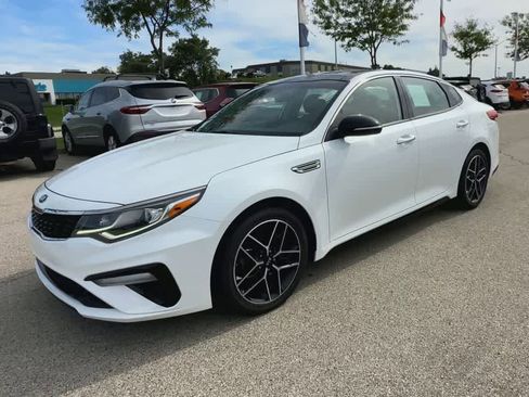 Used 2020 Kia Optima SE image 4