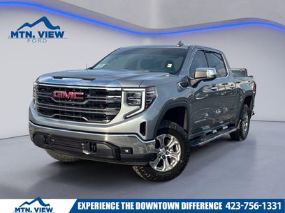 Used 2025 GMC Sierra 1500 SLT w/ X31 Off-Road Package