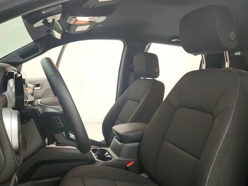 Used 2024 Chevrolet Colorado LT w/ LT Convenience Package image 27