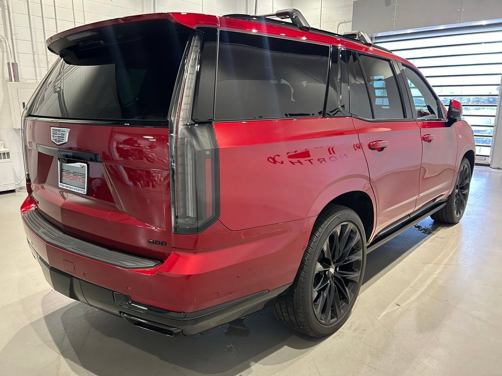 Used 2026 Cadillac Escalade Platinum Sport w/ LPO, ONYX Package AWD/4WD image 7