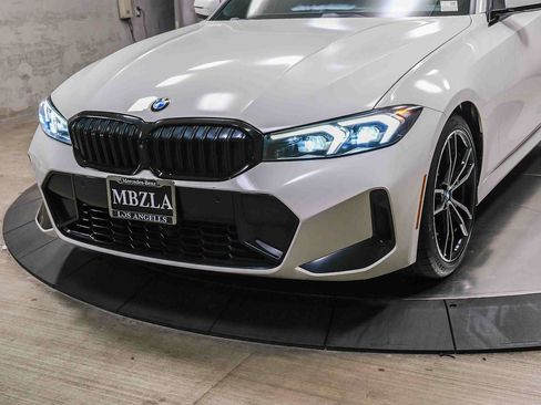 Used 2023 BMW 330i Sedan w/ M Sport Package RWD image 11
