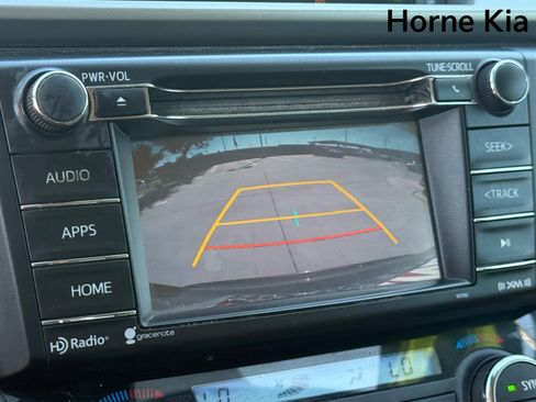 Used 2017 Toyota RAV4 XLE w/ Carpet Mat Package FWD image 18