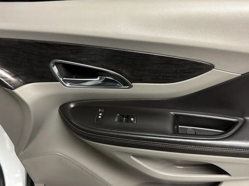 Used 2016 Buick Encore FWD image 18