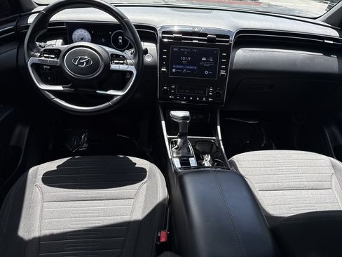 Used 2022 Hyundai Santa Cruz SEL Premium AWD/4WD image 16