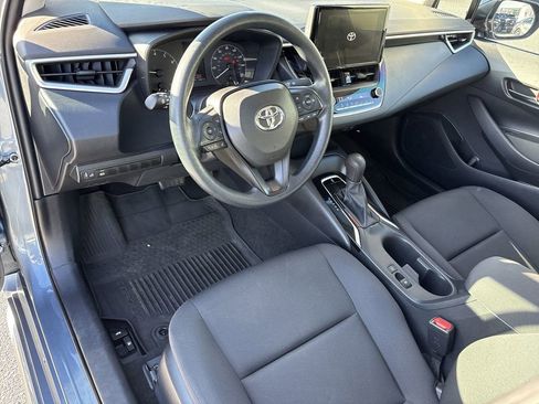 Used 2023 Toyota Corolla LE image 12
