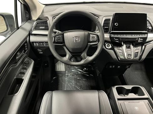 New 2026 Honda Odyssey Touring image 20