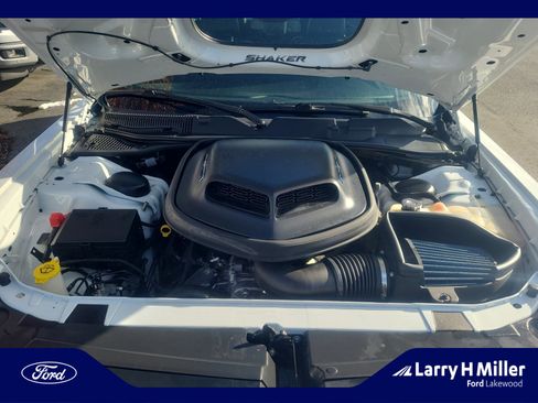 Used 2021 Dodge Challenger R/T w/ Plus Package image 21