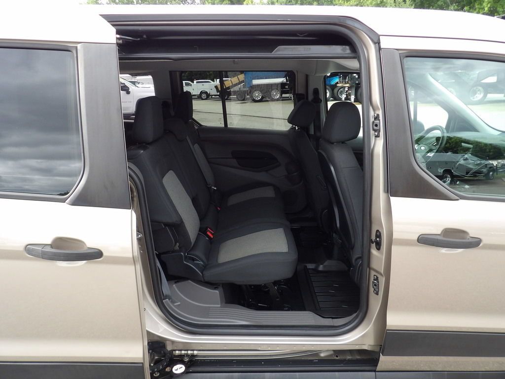 Used 2020 Ford Transit Connect XL FWD image 34