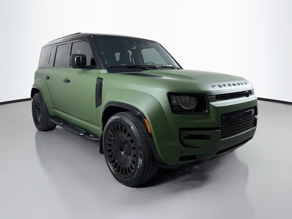 Used 2026 Land Rover Defender 110 OCTA AWD/4WD image 3