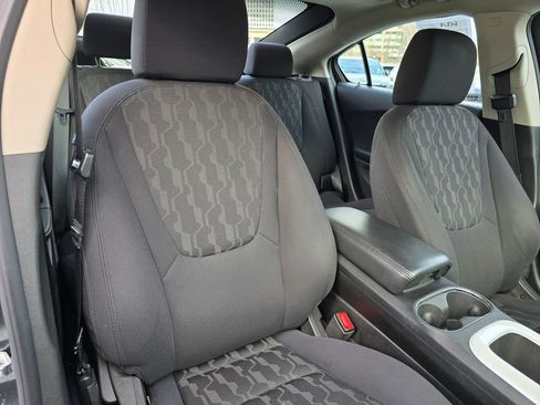Used 2013 Chevrolet Volt image 11