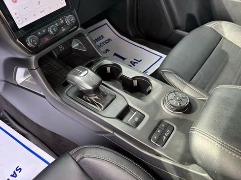Used 2024 Ford Ranger Lariat w/ FX4 Off-Road Package AWD/4WD image 22