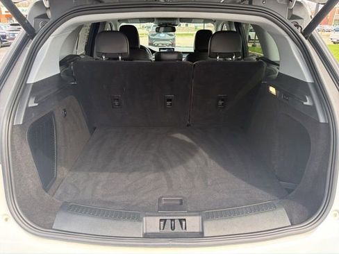 Used 2021 Lincoln Corsair AWD w/ Premium Package image 15