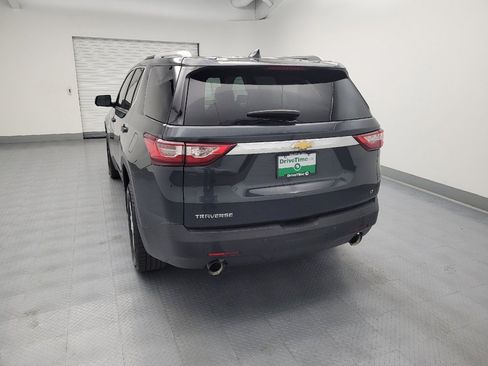 Used 2018 Chevrolet Traverse LT FWD image 6